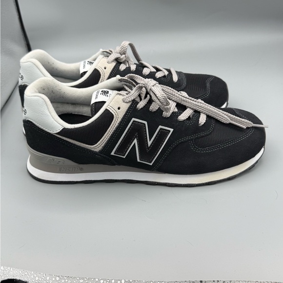 New Balance 574 Men’s Sneakers – Black – Size 11 – NWT - Picture 2 of 6